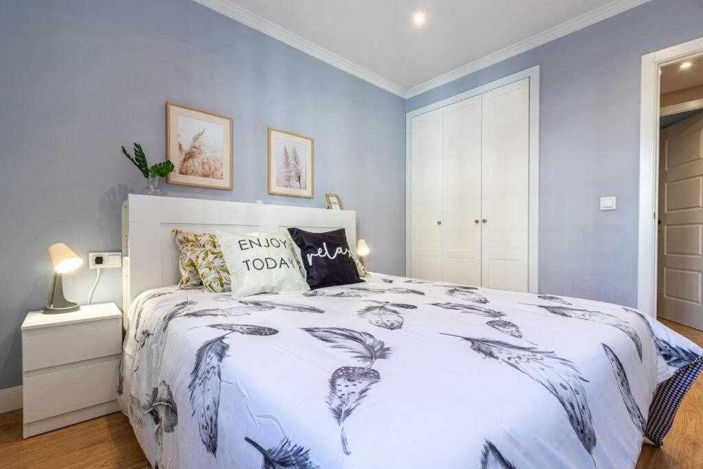 3 Apartamento En Estadio Sevilla 8 Plazas 3 Hab Y Metro Εξωτερικό φωτογραφία