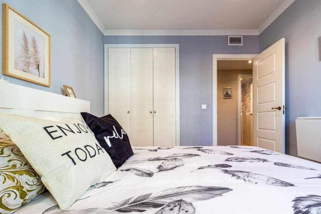 3 Apartamento En Estadio Sevilla 8 Plazas 3 Hab Y Metro Εξωτερικό φωτογραφία