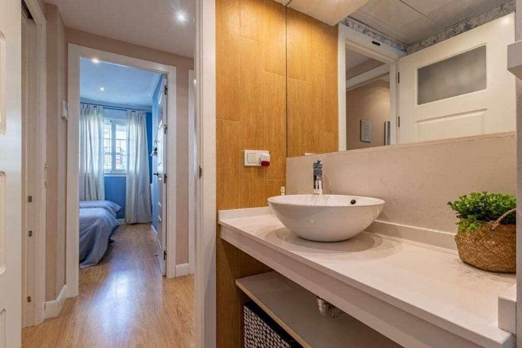 3 Apartamento En Estadio Sevilla 8 Plazas 3 Hab Y Metro Εξωτερικό φωτογραφία