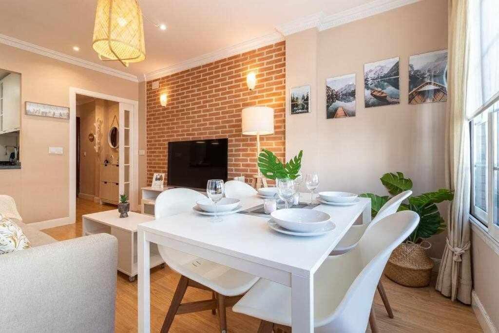 3 Apartamento En Estadio Sevilla 8 Plazas 3 Hab Y Metro Εξωτερικό φωτογραφία